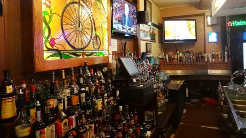 Sportsman's Bar & Grill