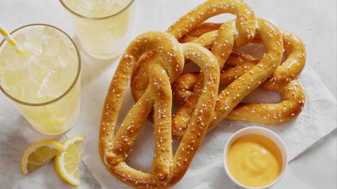 Pretzelmaker