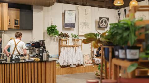 MIX - Collaborative Coffee Shop & Boutique