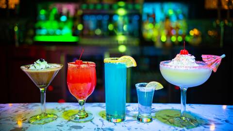 Foram Bar, Grill & Nightclub