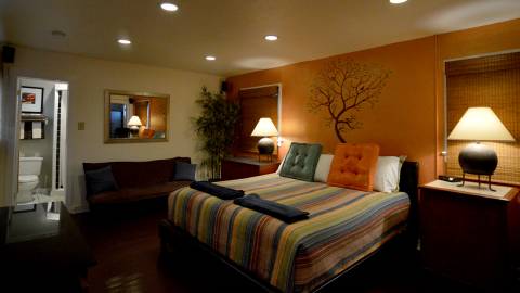 Motel DuBeau Travelers Inn