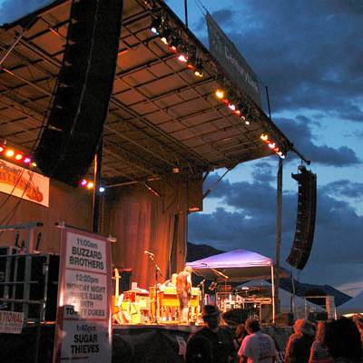 Crowd watching live music at the blues and brews music festival Flagstaff, AZ