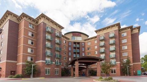 Drury Inn & Suites Flagstaff