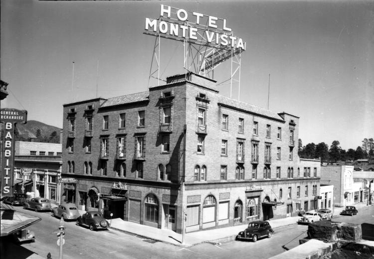 Historic image of the Monte Vista Hotel in Flagstaff, Arizona