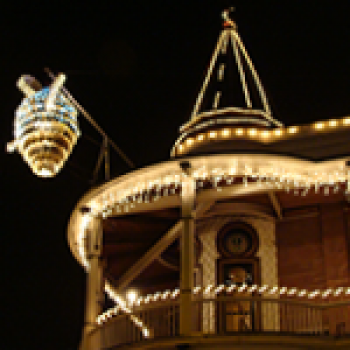 flagstaff new-years pinecone drop